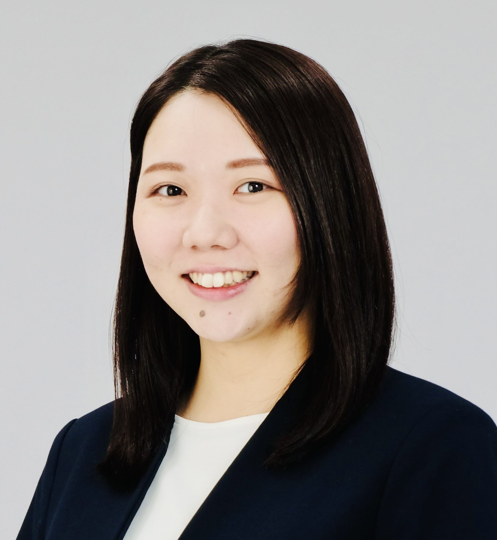 倉内 萌