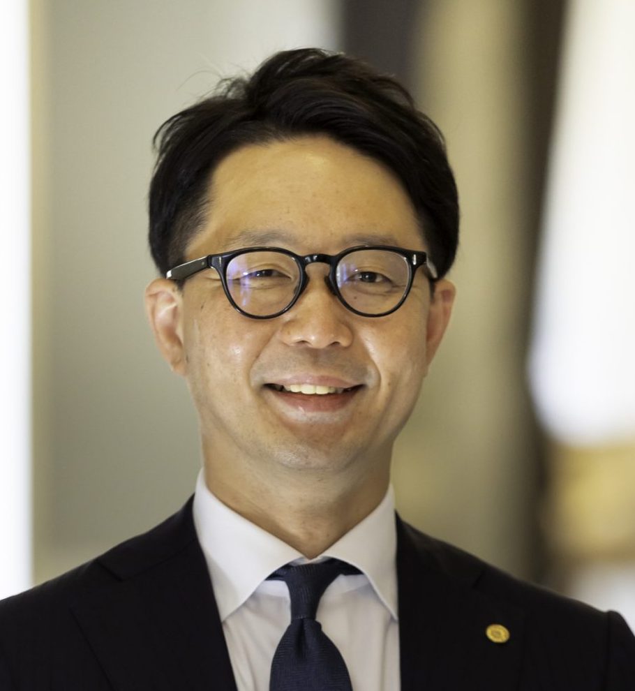 石下 貴大 氏