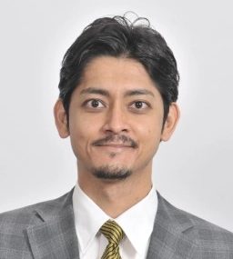 クマール ラトネッシュ 氏