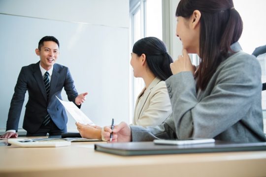 総務・人事労務担当者のための中小企業の多…