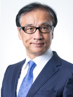 山口　伸一