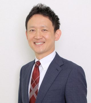 久野　勝也　氏
