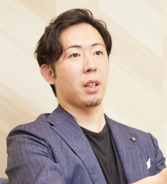 江守 義樹 氏