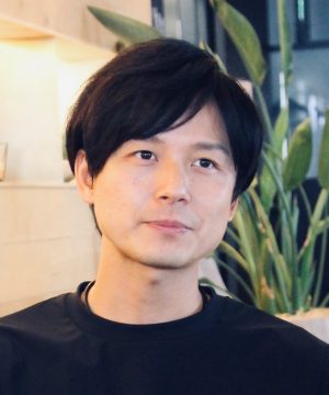 岡本　秀興 氏
